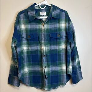 American Eagle Green and Blue Plaid Button-Up Shirt